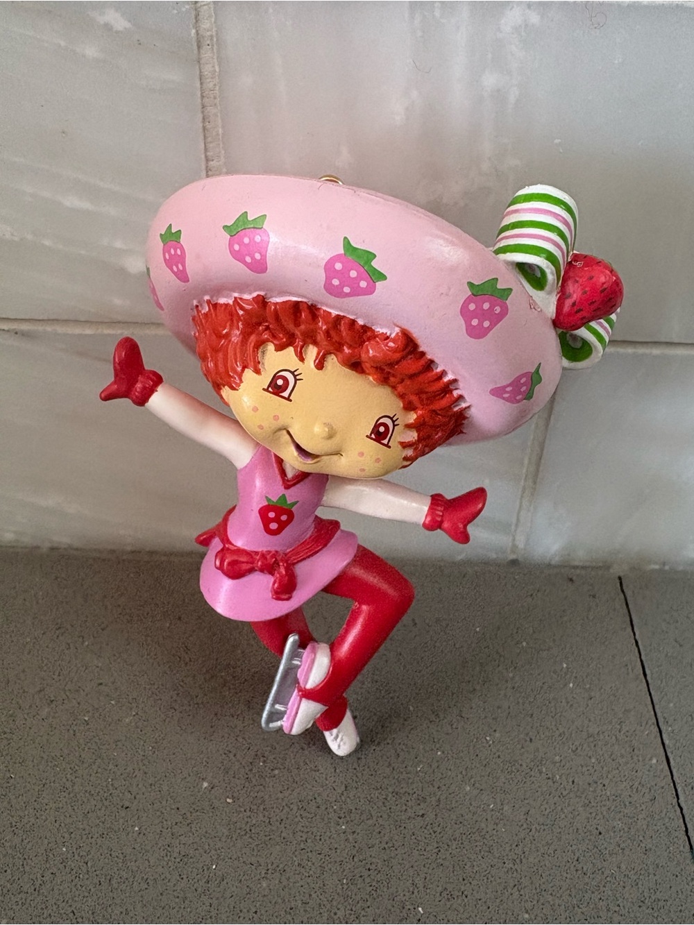 Vintage Strawberry Shortcake Ice Skater Christmas Ornament (2006 TCFC)